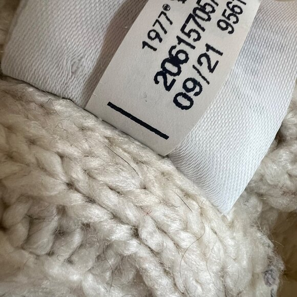 American Eagle Fisherman Cable Knit Sweater M Cropped Cardigan Beige Chunky - Picture 6 of 7